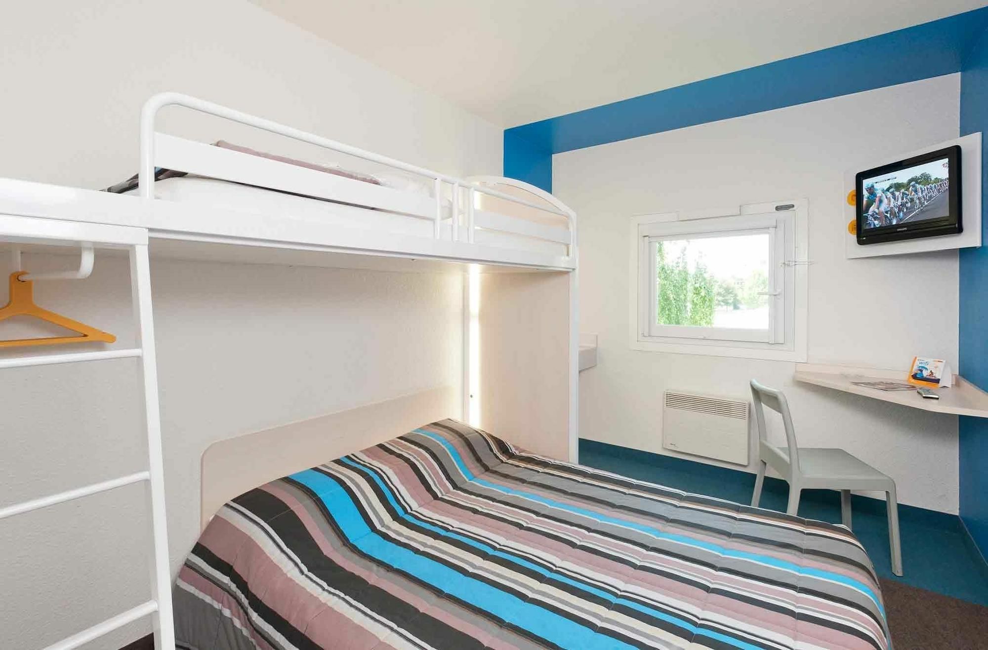 Hotelf1 Paris Gennevilliers, 4 Rue Georges Corete 92230 Gennevilliers Exterior photo